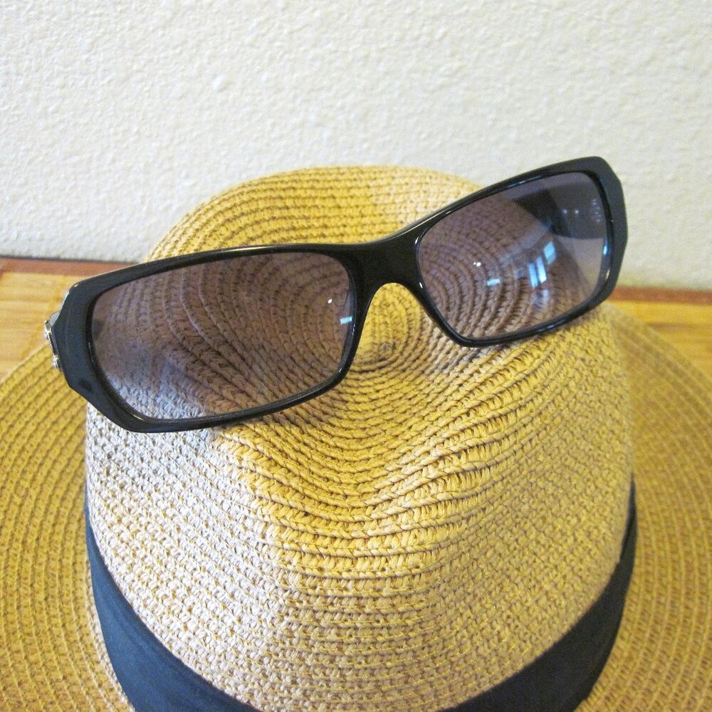 Kieselstein-Cord Little Butter Bee Sunglasses in Black